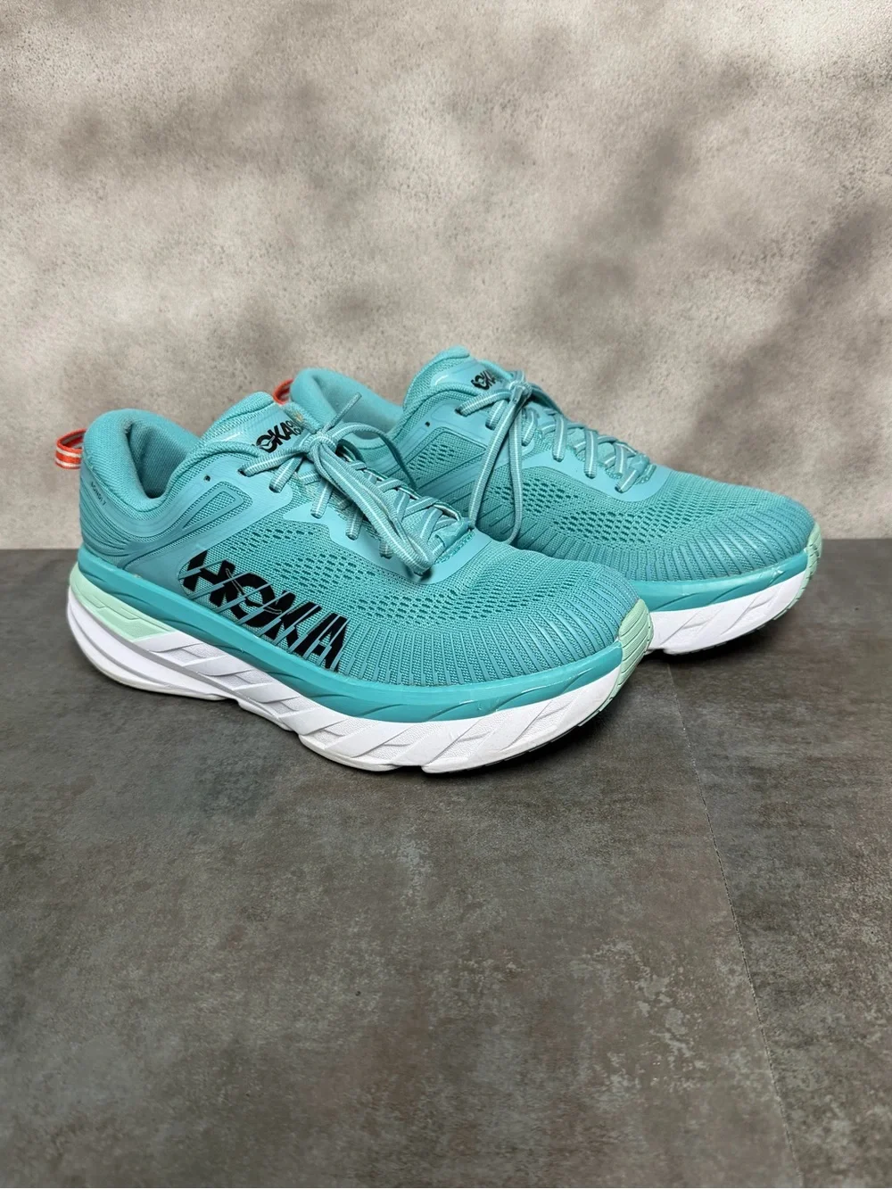 Hoka One One Bondi 7 Women’s Aqua Running Shoes Size 9.5